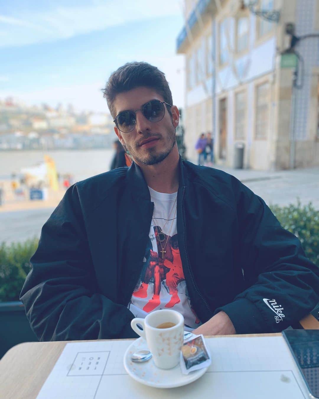 グスタヴォ・ルーカス・ドミンゲス・ピアソンのインスタグラム：「Chilled sunday」
