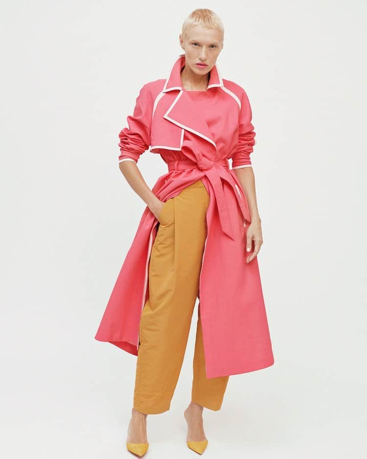 マーティン グラントのインスタグラム：「Brighten up #ss20 #look 18」