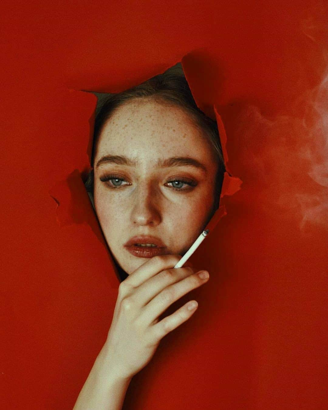 Portrait|Life|Fashion|Faceさんのインスタグラム写真 - (Portrait|Life|Fashion|FaceInstagram)「#RED ❤ ━━━━━━━━━━━━━━━━━━━ Photo by @iamksymbor  Model @kasiamvp  Congratulations!  Selection by  @unsalsicilli ━━━━━━━━━━━━━━━━━━━ Team #portraitmood Founder @humanistagram ━━━━━━━━━━━━━━━━━━━ Community @moodcommunity General Tag #moodcommunity ━━━━━━━━━━━━━━━━━━━ #rouge」1月13日 6時41分 - portraitmood