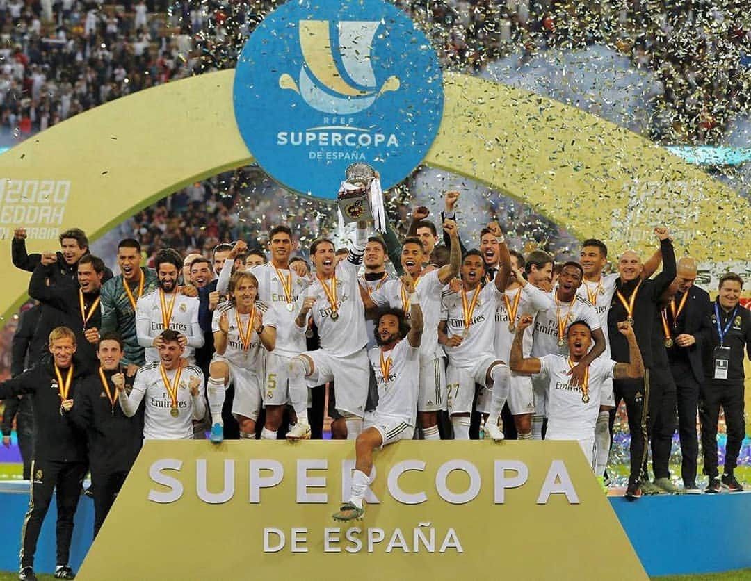 セルヒオ・ラモスさんのインスタグラム写真 - (セルヒオ・ラモスInstagram)「¡Supercampeones de España! Spanish Supercup champions! #HalaMadrid」1月13日 6時40分 - sergioramos