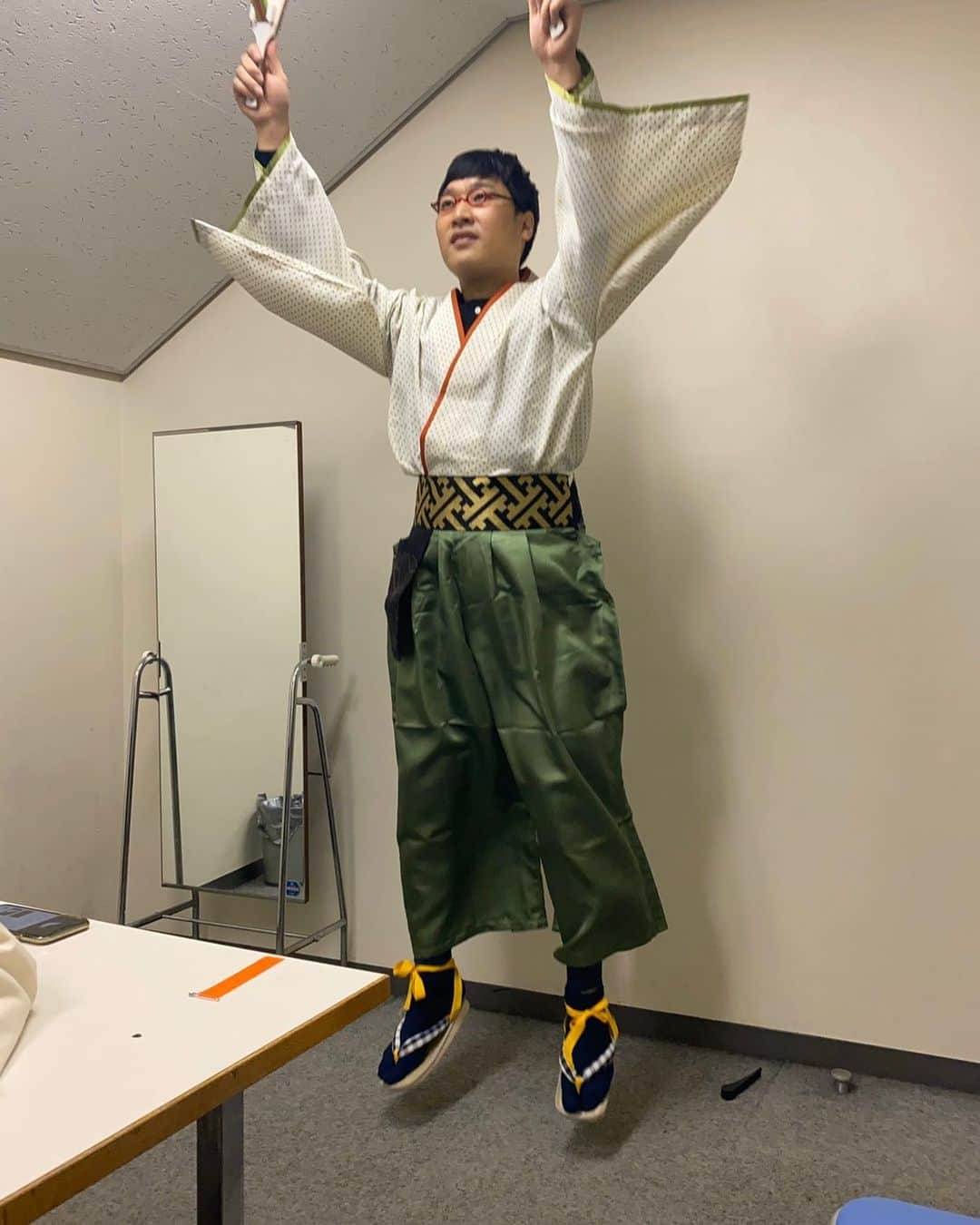 山里亮太さんのインスタグラム写真 - (山里亮太Instagram)「今年もよさこい総踊り踊ってきました、昨年の8月のよさこい祭り以来ということで、早く入って練習、練習の先に凄い能力を手にしてしまったのかもしれない。 #みんよさ」1月13日 7時40分 - ryotayamasato