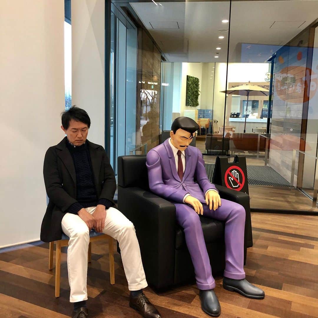 尾山憲一さんのインスタグラム写真 - (尾山憲一Instagram)「今朝の #すまたんzip は短縮営業。この４人でお届けしました！  通常より遅い出社なので、 #眠りの小五郎 ほど眠たくはなかったですがお約束で…（２枚目）  早朝は風が冷たかったですが、皆様素敵な祝日をお過ごし下さい！」1月13日 8時35分 - oyama_ken1_ytv