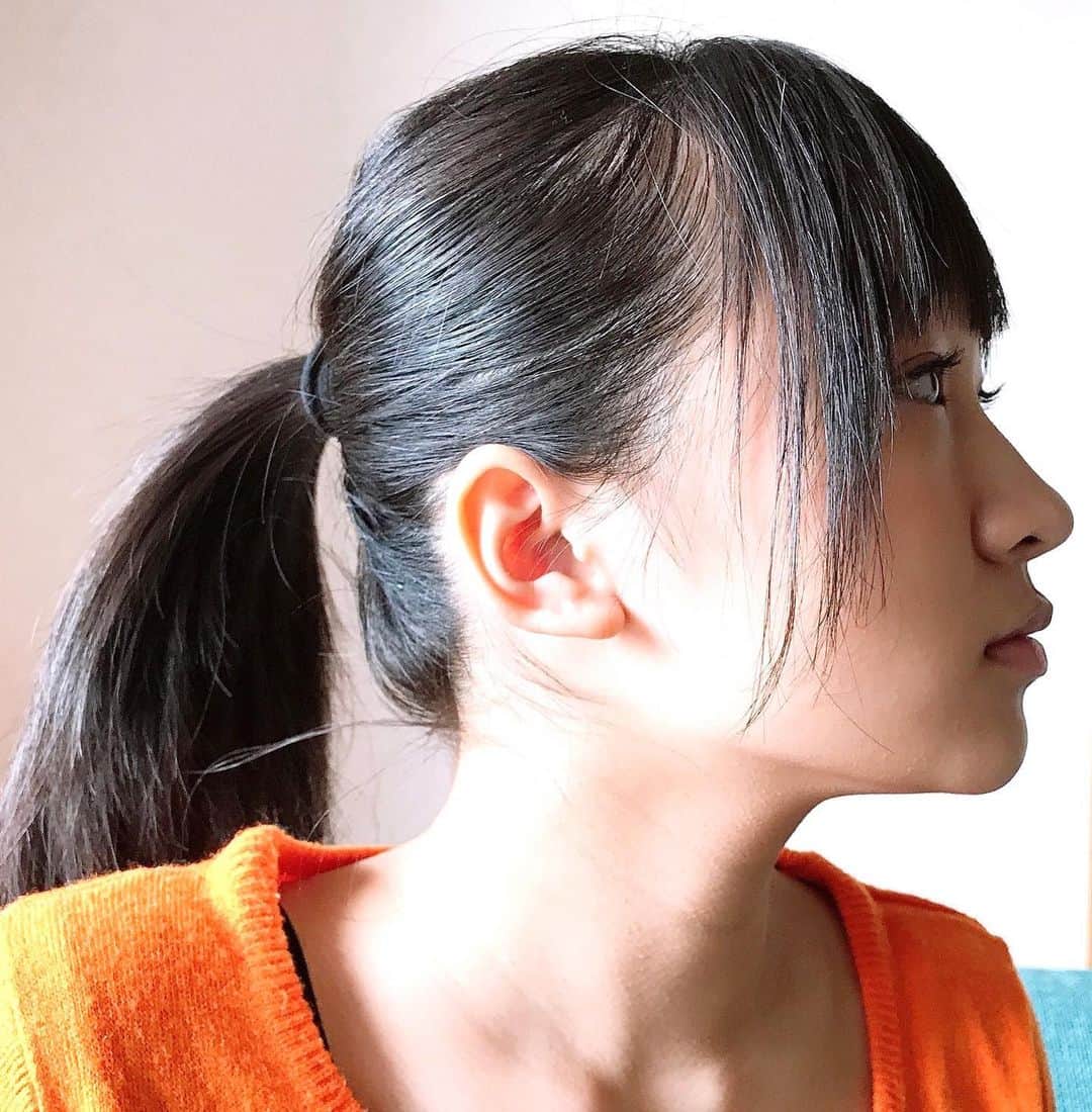 のインスタグラム：「ポニーテールができるくらいにまた伸びてきました。  #ポニーテール #アップヘア #ヘアアレンジ #ヘアスタイル #ミディアムヘア  #前野えま  #ponytail #uphair #hairstyle #hairarrange #midiumhair  #follow #followme #instagram #instafollow #instagood #tagsforlikes #tflers #tagsforlikesapp #idol #actor #actress」