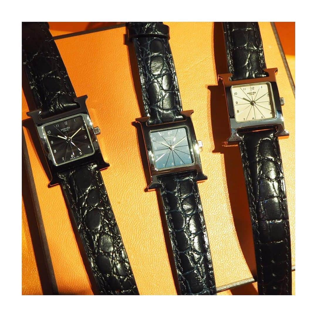 HIROBさんのインスタグラム写真 - (HIROBInstagram)「-HIROB札幌店-﻿ ﻿ SALE最終日のご案内です！！﻿ ﻿ ＼ １／11〜 1／13 の3日間 ／﻿ ☆時計が10%OFFとなります☆﻿ （一部除外有り）﻿ ﻿ ﻿ 皆様のご来店をお待ちしております！﻿ ﻿ ﻿ vintage  Hermes H watch﻿ ¥155,000+tax﻿ 10%OFF → ¥139,500+tax﻿ ﻿ ﻿ 種類、揃っております◎﻿ 是非この機会にご覧下さいませ。﻿ ﻿ ﻿ ﻿ お問い合わせ﻿ tel: 011-209-5119﻿ ﻿ ﻿ #hirob﻿ #hirobsapporo﻿ #baycrews﻿ #sapporo﻿ #vintagewatch﻿ #antiquewatch﻿ #hermes﻿ ﻿ #ヒロブ ﻿ #ヒロブ札幌店﻿ #ベイクルーズ﻿ #札幌ステラプレイス﻿ #札幌jrタワー﻿ #ヴィンテージ時計﻿ #アンティーク時計﻿ #エルメス﻿ #エイチウォッチ﻿ #時計修理﻿ ﻿ #爱马仕﻿ #观看」1月13日 8時49分 - hirob.jp