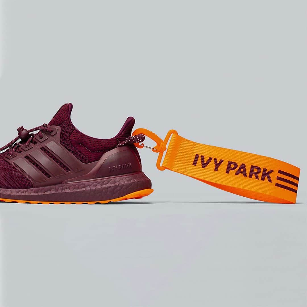 HYPEBEASTさんのインスタグラム写真 - (HYPEBEASTInstagram)「@hypebeastkicks: @beyonce and @adidas have shared an official look at their forthcoming UltraBOOST collaboration. The burgundy-colored shoe features a matching lace cage, bungee-styled laces, a full-length BOOST midsole, a bright orange rubber outsole, and a removable hangtag featuring “IVY PARK” text and adidas’ Three Stripes logo. “UltraBOOST” and “IVY PARK” text at the heel rounds out the collaborative co-branding details. Look for it to release alongside additional Nite Jogger and Samba silhouettes on January 18.⁠⠀ Photo: adidas」1月13日 12時26分 - hypebeast