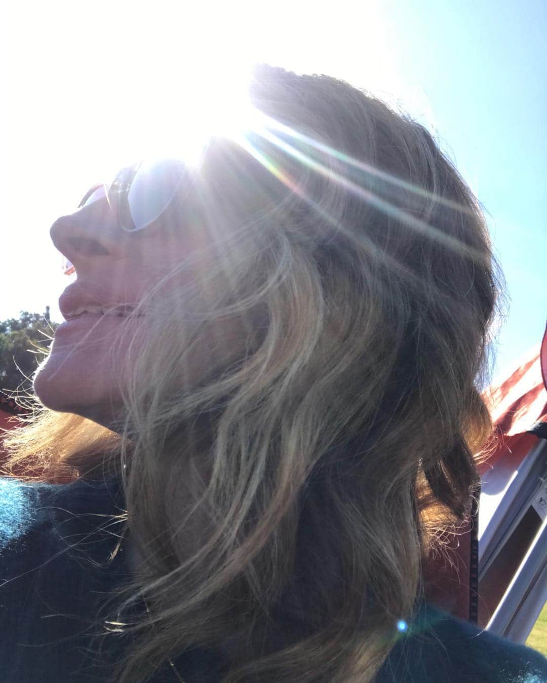 ジュリア・ロバーツのインスタグラム：「SUNday. ☀️💕☀️」