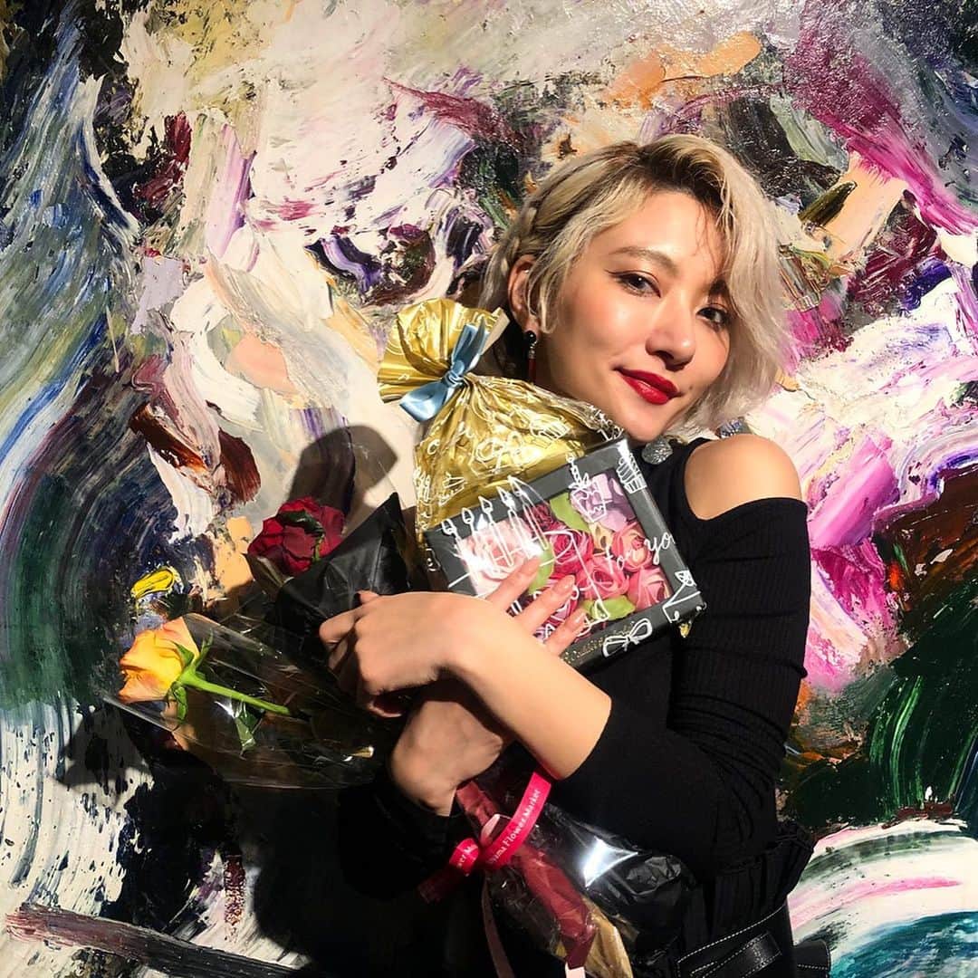 中川友里のグルメインスタ