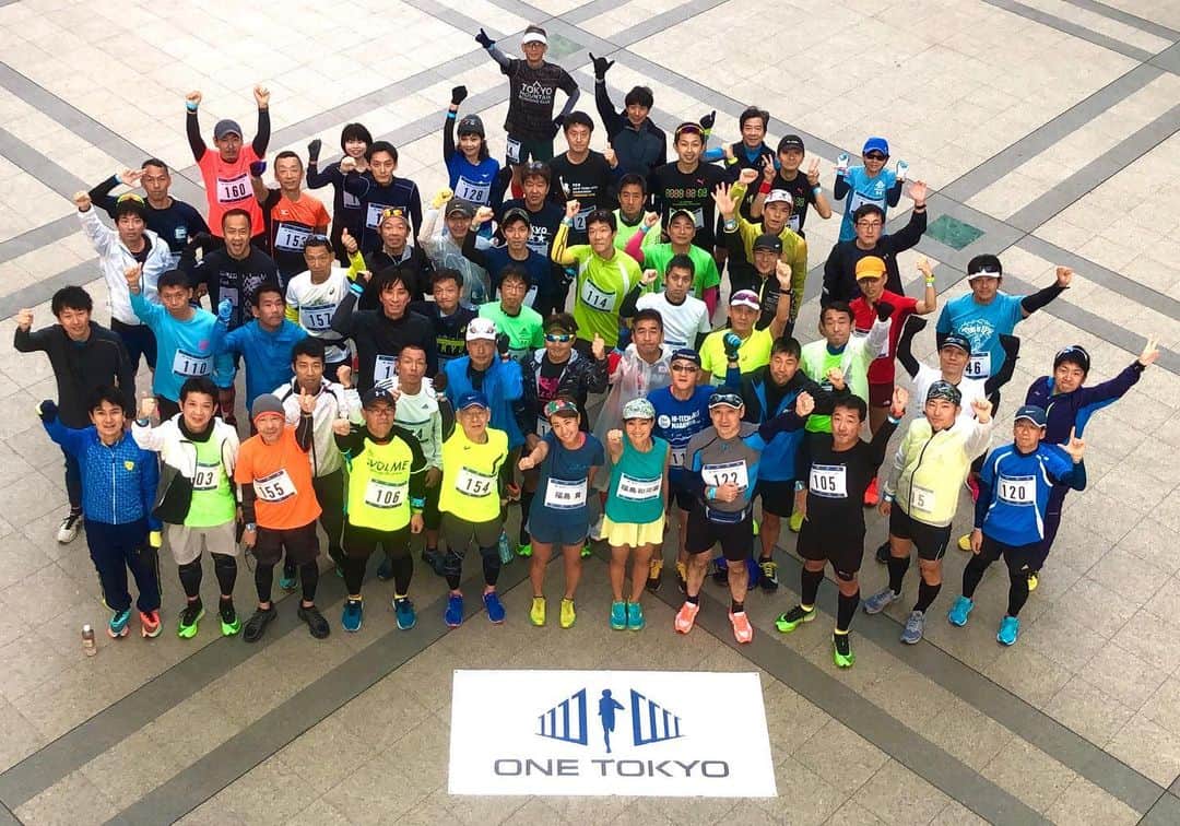 福島和可菜さんのインスタグラム写真 - (福島和可菜Instagram)「今日は… ONE TOKYO 🏃‍♂️東京チャレンジマラソン 2020🏃‍♂️ 21kmと言う距離走ですが、しっかりとした計測もしつつ、練習会でありながら、大会の様な… そんな素敵なイベントでした😊  私は舞ちゃんと共にペーサーを👍  1周3kmのコースを7周‼️ 4分30秒 4分50秒（私担当） 5分10秒 5分30秒（舞ちゃん担当） と20秒毎にペーサー✨  気温も高くまるで真夏の様な日でしたが…お互いに刺激し合いながら、良いランが出来たのではないかなと思います☀️☀️☀️ ありがとうございました🥰  ハーフ2連チャン✌️私自身も楽しめました♫ また一緒に走りましょっ🎊  #ONETOKYO #ONE #TOKYO #challenge #marathon #2020 #Love #running #マラソン #日和 #まるで #真夏 #ミドリ安全 #塩熱サプリ #最高 #ペーサー #pace #今日もビールが美味しいゼ #with #舞ちゃん #サブスリー姉妹 #beer  #nicerun #ありがとうございました #thankyou #努力は必ず報われる #練習は裏切らない #🏃‍♂️ #❤ #😊」1月13日 15時55分 - fukushimawakana