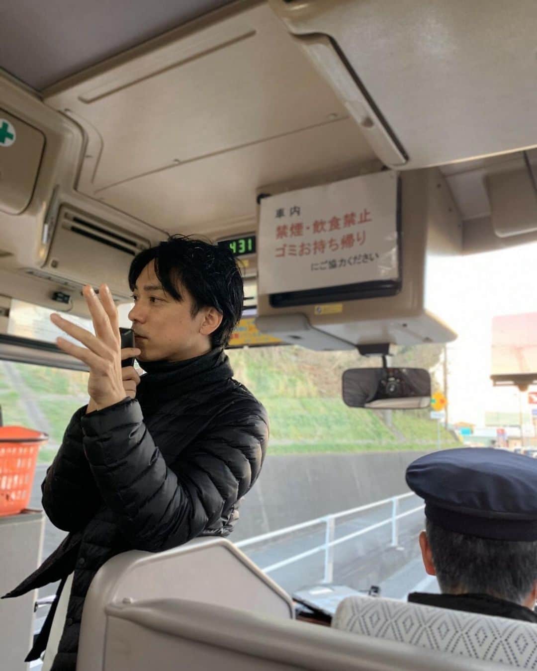 森澤祐介のインスタグラム：「. . 「掛川魅力発見ツアー」が先週の土曜日に開催されました！ 今回は案内役の僕自身も新たな発見があり、掛川の奥深さを感じたツアーでした。 参加者の皆さん、そして企画準備をしてくださったママバトン、掛川市シティープロモーション課の皆さん、ありがとうございました😄 . .  #掛川魅力発見ツアー #掛川市#静岡#ママバトン#シティープロモーション#山英#岡パン#ことのまま八幡宮」