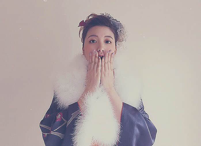 橋本香澄さんのインスタグラム写真 - (橋本香澄Instagram)「. 新成人の皆さん おめでとうございます🎊💜 . もう4年経ったとかビックリ😲 これは20歳の時に撮った写真だヨ . #20 #ceremony #january  #japan #kimono #longhair」1月13日 16時43分 - _jasmine_tete_