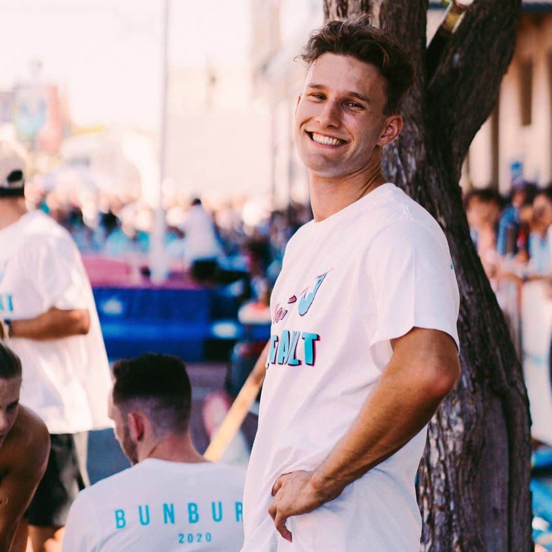 カーティス・マーシャルのインスタグラム：「Bunbury @streetpolevault was a massive success!! Shout out to everyone that made this possible 💪🏼 Also 8 step ✅ Confidence building ✅ Next. 📸 @joshlynott」
