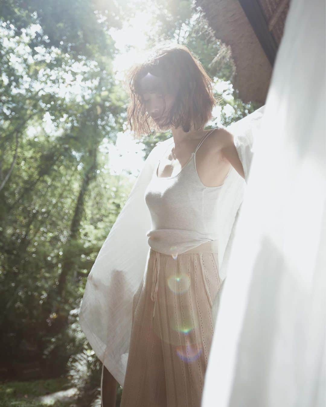 JUNNAのインスタグラム：「1月16日スタートの Spring Collectionから  ずっと再販リクエストをいただいているカップインキャミソール  #Wストラップカップインキャミソール  この春は5色展開です。  tops/#Wストラップカップインキャミソール outer/ ETRÉ TOKYO Spring bottom/ #エトレレーシーニットパンツ  #etretokyo #2020etre_ss #156cm #エトレのWキャミ」