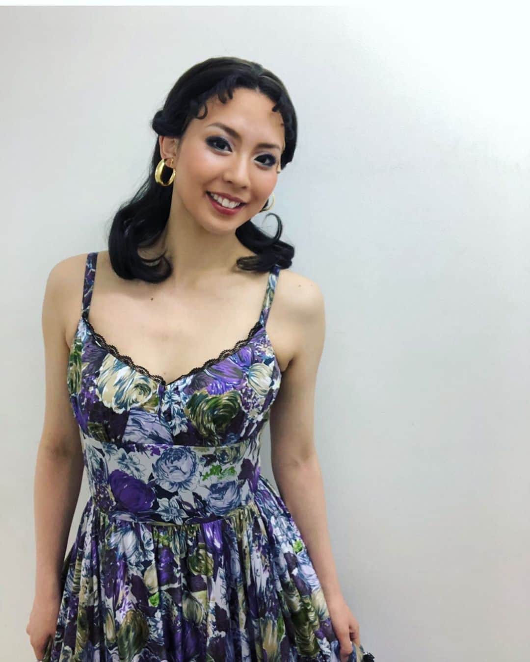 矢吹世奈のインスタグラム：「・ 「ウエストサイドストーリー」Season 1 無事に千秋楽を終えることができました。 ご観劇くださいました皆さま、 応援してくださったファンの方々、 本当に本当にありがとうございました💜 America最高にたのしかったです💃❤️ #wss#ウエストサイドストーリー#ステアラ#sharks#joanna#矢吹世奈」
