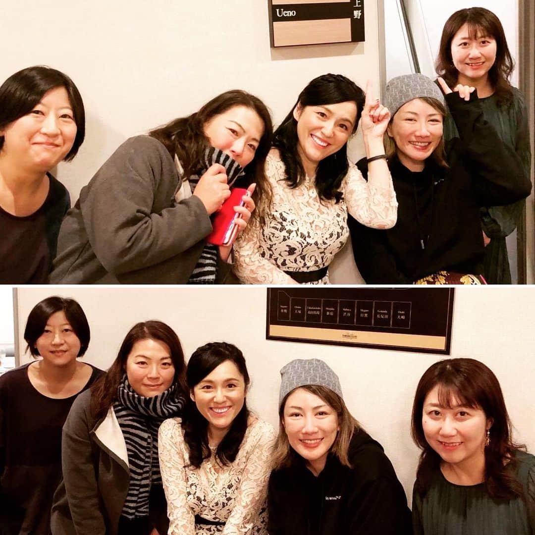 のインスタグラム：「ホンマでっか!?女子新年会。  カラオケに行っておしゃべりしすぎて歌わず🎤 中身は恋話❤️ 次回は歌いましょう♪  #牛窪恵 さん #中野信子 さん」