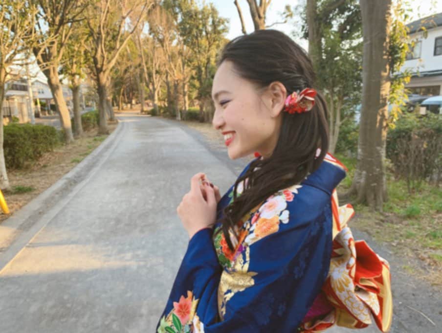 北村優衣さんのインスタグラム写真 - (北村優衣Instagram)「新成人の皆さん、おめでとうございます🥀 北村も無事成人式を迎えることができ、 成人の仲間入りをしました。 責任持って楽しみます、これからも。 #成人式  #成人の日」1月13日 21時14分 - kitamura_y910