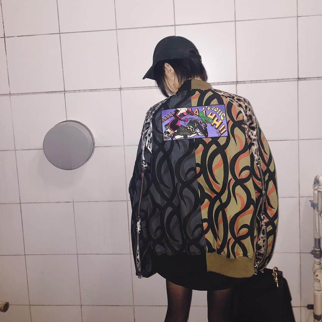 永井亜子さんのインスタグラム写真 - (永井亜子Instagram)「👕 @kidill 💼 @plus_rip_charm  あけおめ🐭  #kidill #plusripcharm」1月13日 21時40分 - ako_nagai