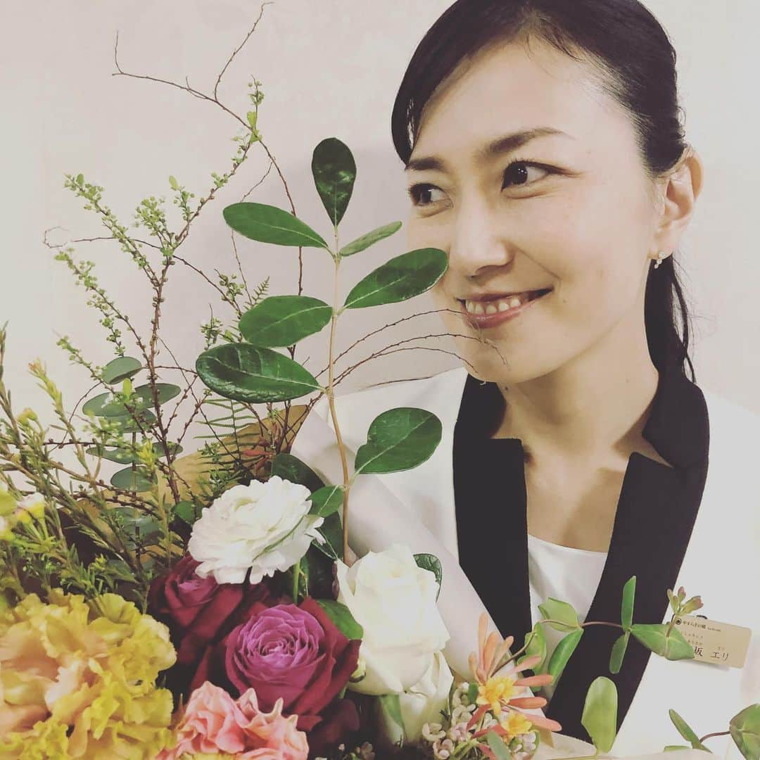 板谷由夏 さんのインスタグラム写真 - (板谷由夏 Instagram)「ドラマ、やすらぎの刻 無事に今日オールアップ‼️ 一年数ヶ月おつかれさん！ 大先輩方に囲まれての撮影は 素晴らしい経験でした。 放送はまだまだ続きます。よろしくお願いします🤲」1月13日 21時56分 - yukaitaya