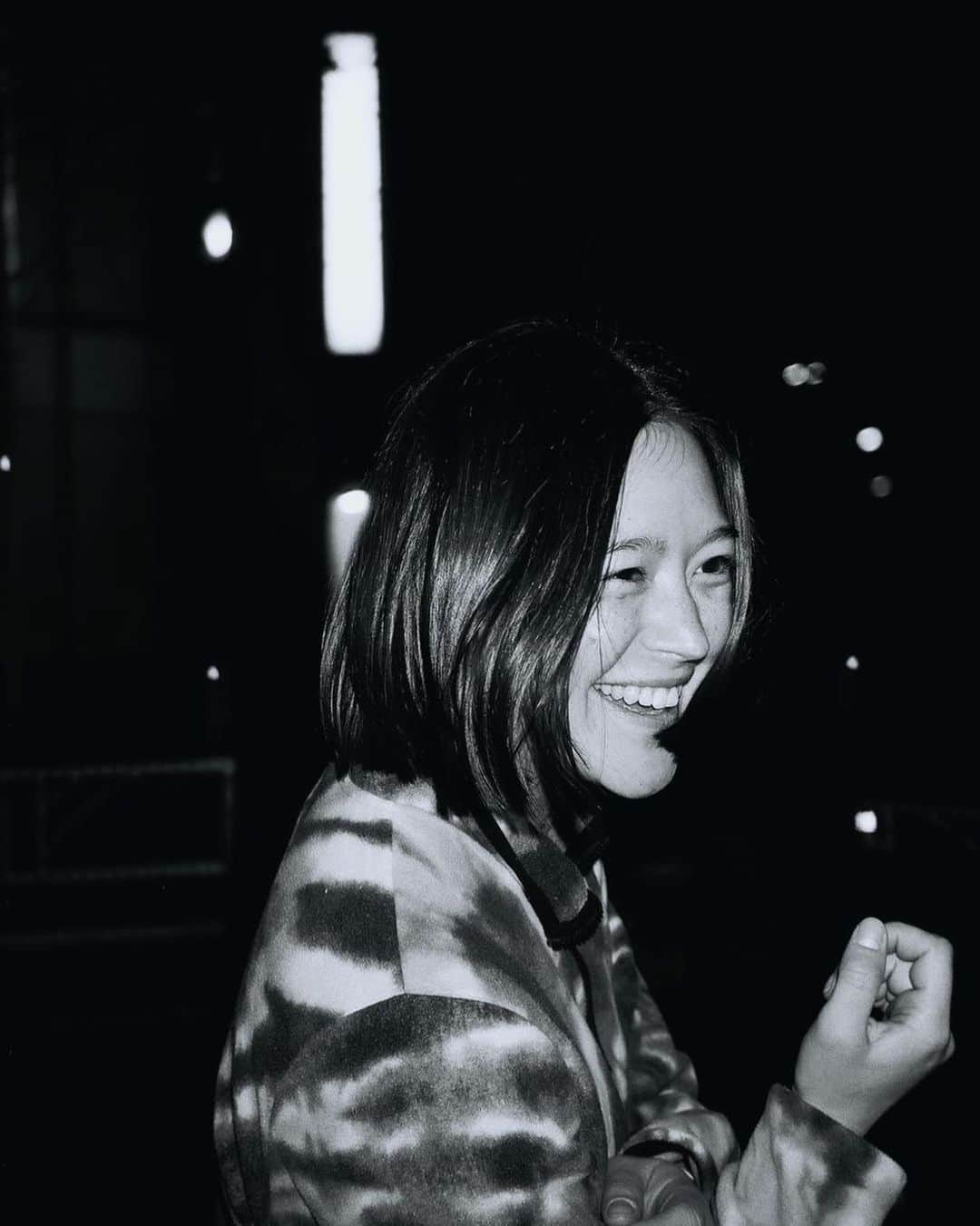 松島エミのインスタグラム：「2020 Harajuku nights✨ 📸 @captain_greggles  #harajuku #film #shootfilm #blackandwhite」