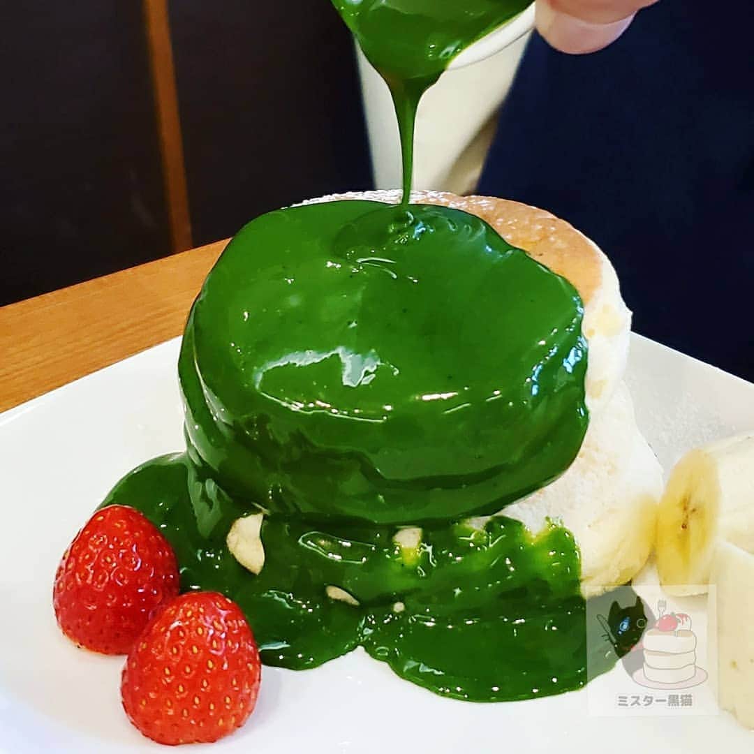 ミスター黒猫（黒猫仙人）のグルメインスタ