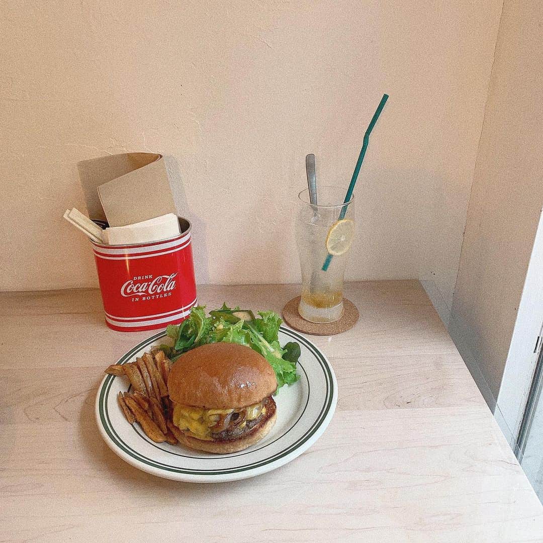 吉田南歩のグルメインスタ