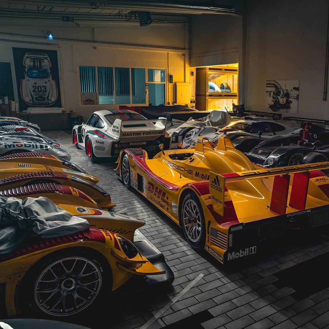 Porscheさんのインスタグラム写真 - (PorscheInstagram)「For just over seven years, decades of Porsche history has been preserved at this storage facility of the @porsche.museum. A true working collection, 20% of the cars are registered and ready to go - @thespeedhunters recently had the chance to discover these hidden gems.⁣⁣ ⁣⁣ (📸: @mark_scenemedia) #Porsche #PorscheMuseum」1月14日 1時37分 - porsche