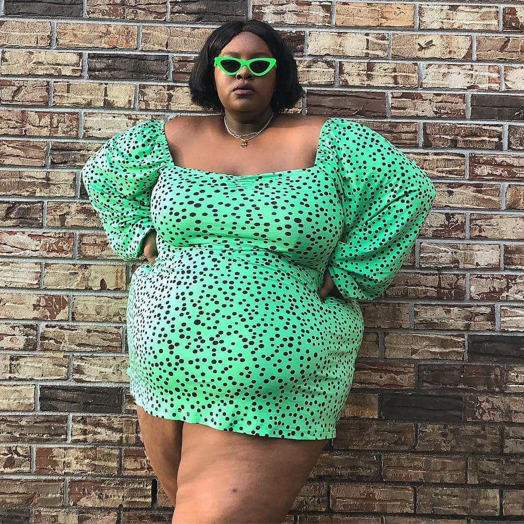 Instagramさんのインスタグラム写真 - (InstagramInstagram)「“I grew up being told that black, fat women aren’t seen as feminine,” says model La’Shaunae Steward (@luhshawnay). “The world tells us that we can’t do what we want because we don’t have ‘the look.’” But since she started modeling four years ago, La’Shaunae has already walked in New York Fashion Week. ⁣ ⁣ The 23-year-old is adamant that the best is yet to come: “When I see more of us on the cover of major publications, not just used for shock value, then I’ll feel like my message to the world has been successful.” 🙌🏾 ⁣ ⁣ This month, we’re looking to the future with #2020Vision. Follow along as we share the stories of 20 people to watch in 2020 (and beyond). ⚡️⁣ ⁣ Photo by @luhshawnay」1月14日 2時31分 - instagram