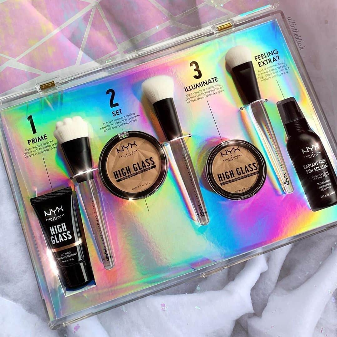 NYX Cosmeticsさんのインスタグラム写真 - (NYX CosmeticsInstagram)「❌SWEEPSTAKES CLOSED❌ We are giving 5 lucky winners our #HighGlass PR Box! ✨🎉 Here's how to enter: 💎 Follow @nyxcosmetics 💎 Like this post 💎 Tag a friend  #regram @allintheblush #nyxcosmetics #nyxprofessionalmakeup  Official #Sweeps Rules: No purchase necessary. You must be over 13 years, a legal US resident.  Starts 10:00 AM PST on 1/13/20 and ends 10:00 AM PST on 1/14/20. Odds of winning depend on the total number of entries received. For Complete Rules: bit.ly/2FEc2u8」1月14日 3時00分 - nyxcosmetics