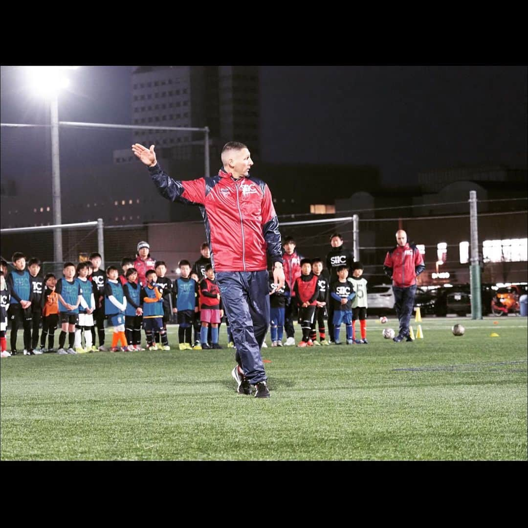 マルコ・マテラッツィさんのインスタグラム写真 - (マルコ・マテラッツィInstagram)「Thank you to @therealsalgado and his partner Takeshi @unoworldsports for having me in their academy in Japan #michelsalgado #japan #🇯🇵 #tokyo #legends #robertpires #trainingcamp @robert_pires07」1月14日 3時17分 - marcomaterazzi