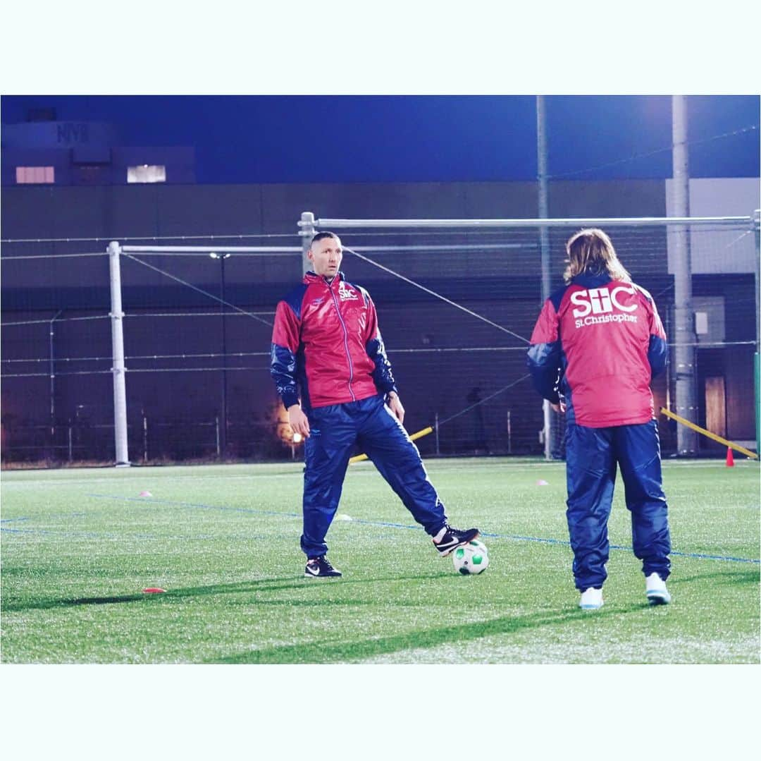 マルコ・マテラッツィさんのインスタグラム写真 - (マルコ・マテラッツィInstagram)「Thank you to @therealsalgado and his partner Takeshi @unoworldsports for having me in their academy in Japan #michelsalgado #japan #🇯🇵 #tokyo #legends #robertpires #trainingcamp @robert_pires07」1月14日 3時17分 - marcomaterazzi