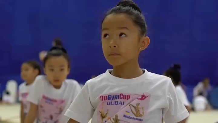 マリナ・デュランダのインスタグラム：「The only way to do a great work is to LOVE what you do 💕  A video of my Master Class in Dubai @dugym_rhythmic_gymnastics_club  made by very talented @danika_de_santis ❣️ I feel so blessed having to share my experience with the young RG generation!  For more master classes and summer training camps you can just direct me here on Instagram.」