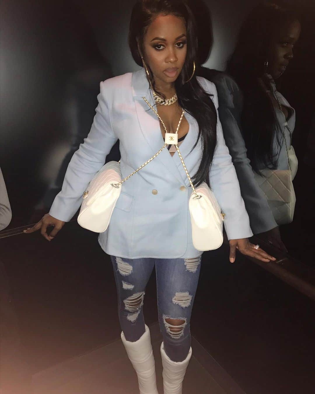 レミー・マーのインスタグラム：「I just be chillin & “they” don’t like that...oh well🤷🏽‍♀️ #RemyMa」