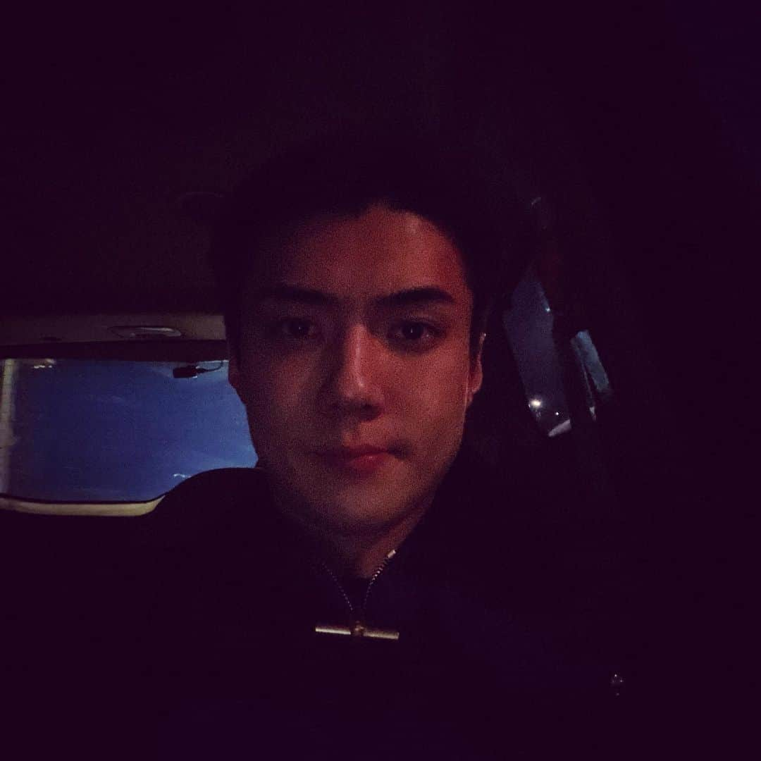 セフン さんのインスタグラム写真 - (セフン Instagram)「비타민챙겨드세요 추워요🤧」1月14日 7時20分 - oohsehun