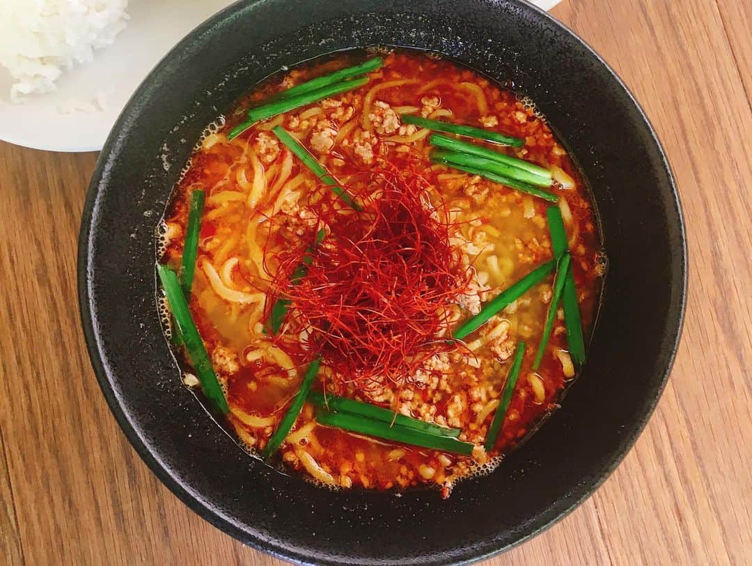 alohatable_waikikiさんのインスタグラム写真 - (alohatable_waikikiInstagram)「This week’s Daily Lunch🍴  今週の日替わりランチ。  #dailylunch #pasta #platelunch #hawaiianrestaurant #waikikilunch #hawaiifoodfinds #honolulufoodies #hawaiigourmet #ワイキキランチ #ハワイアンレストラン #ハワイグルメ #日替わりランチ #locoasian」1月14日 17時54分 - alohatable_waikiki