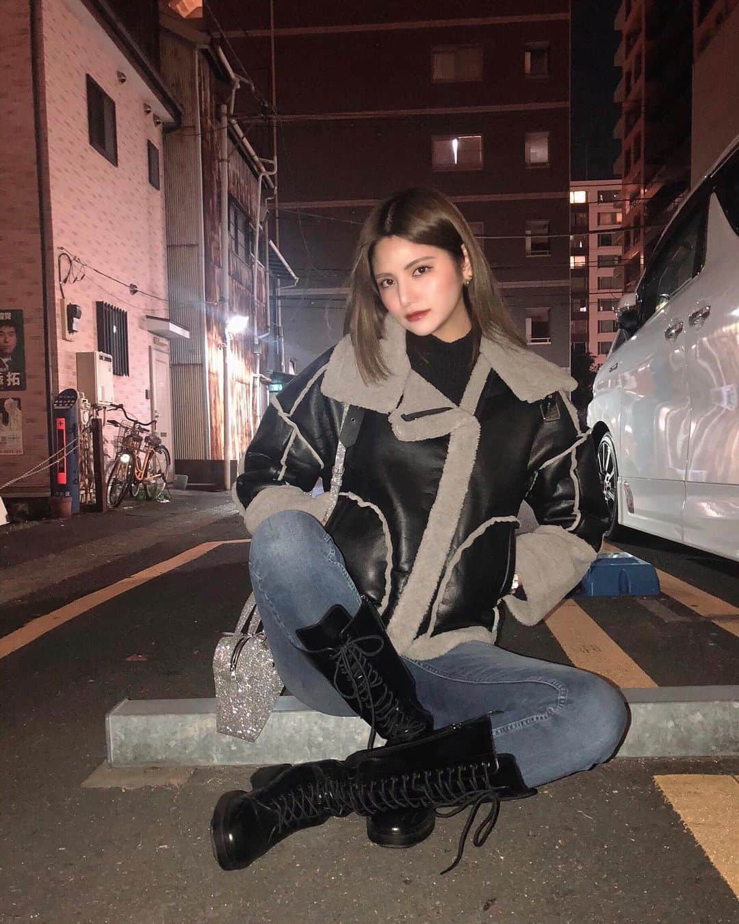 水埜帆乃香さんのインスタグラム写真 - (水埜帆乃香Instagram)「🤖🖤 #ootd #fashion #code #私服」1月14日 17時56分 - honoka_0901