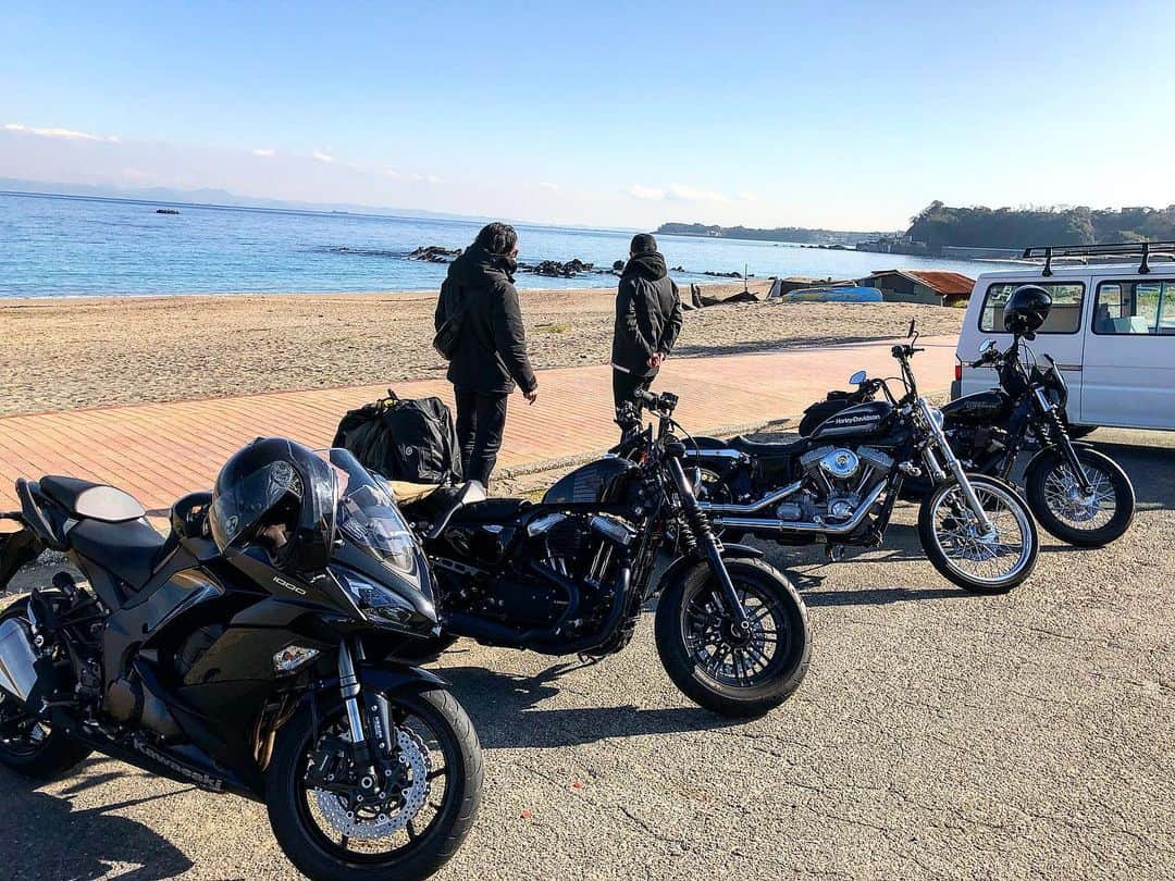 岡峰光舟さんのインスタグラム写真 - (岡峰光舟Instagram)「今年初ツーリング。 三浦海岸の方に向かいました。」1月14日 18時22分 - kohshuokamine