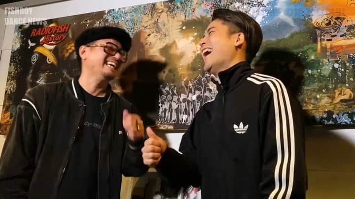 FISHBOYのインスタグラム：「. 本日よりダンスの情報・ニュース番組 . 『FISHBOY DANCE NEWS』 . をyoutube上にて配信することとなりました。 . 何故ニュースなのか。 それはまた動画にてお伝えできれば ☺ . 取り急ぎ言えるのは僕のPRではなく、主にダンサーの皆さんのPRをしていくつもりです🔥 . 一発目は @djmarski さんをお招きしてHIPHOPって結局何？ をお送りしてます。 . 他にもダンサーの今を発信していくコンテンツをあげていきます！ . 毎週火木土朝7時配信！ . 登録よろしくお願いします！ . URLはプロフィールに貼ってます！ . あと、皆さんのところに取材に行くかもしれないのでその時は温かく迎えて頂けたら幸いです🙇」