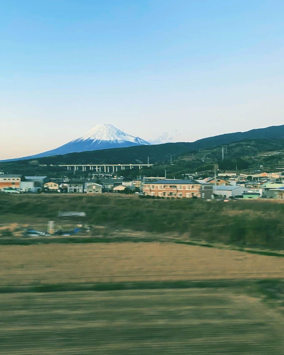 谷川じゅんじさんのインスタグラム写真 - (谷川じゅんじInstagram)「Hello Mt.Fuji. なぜかあがる。#富士山倶楽部 #goodvibesonly #goodneighbors #fujistyle #fujisanlife #thisisfuji #thisisjapan」1月14日 15時19分 - junjitanigawa