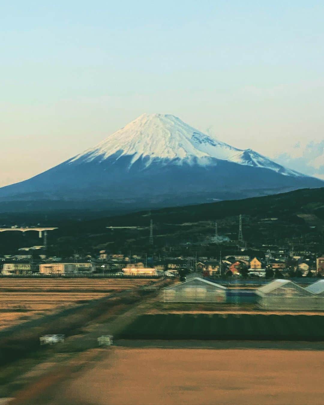 谷川じゅんじさんのインスタグラム写真 - (谷川じゅんじInstagram)「Hello Mt.Fuji. なぜかあがる。#富士山倶楽部 #goodvibesonly #goodneighbors #fujistyle #fujisanlife #thisisfuji #thisisjapan」1月14日 15時19分 - junjitanigawa