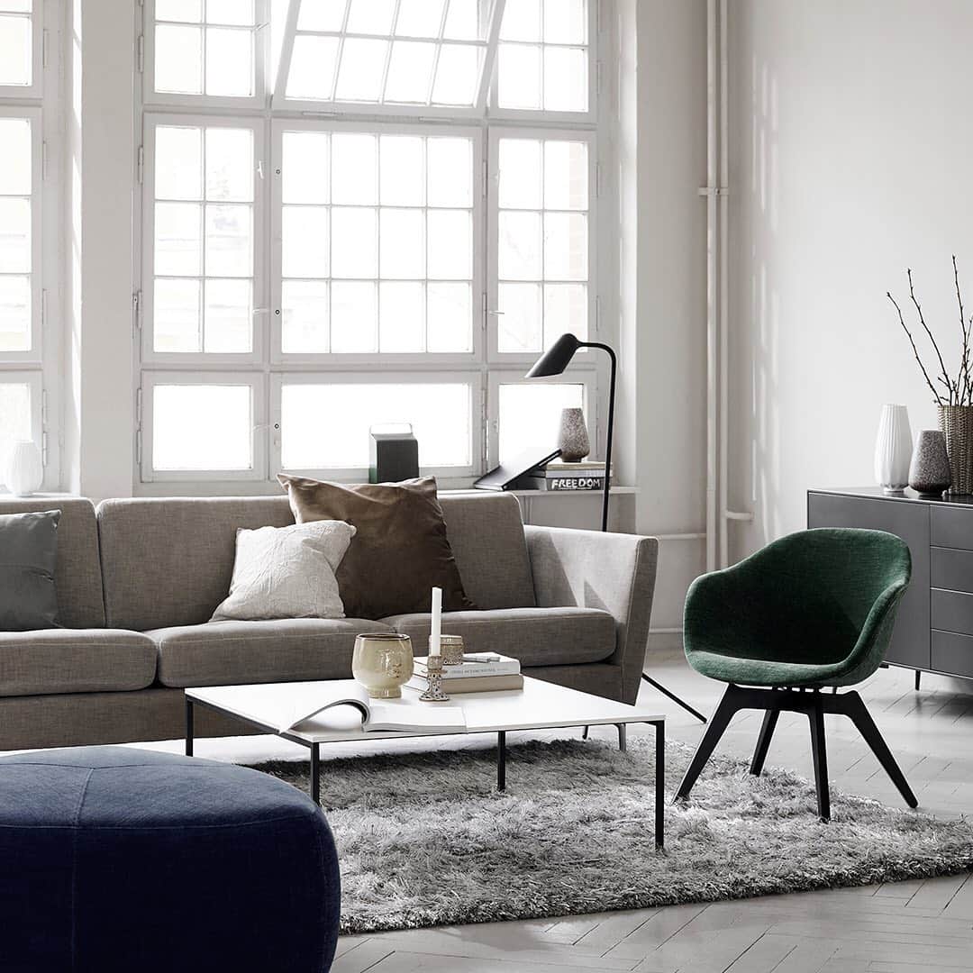 BoConceptさんのインスタグラム写真 - (BoConceptInstagram)「The Lugo coffee table is a minimal design that works in all spaces. It comes in a range of sizes and material options.  #boconcept #coffeetable #danishdesign」1月14日 16時20分 - boconcept_official