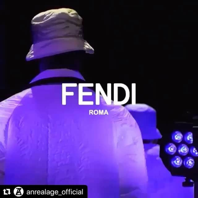 GooFのインスタグラム：「#Repost @anrealage_official @fendi ・・・ The Fendi Men’s Fall/Winter 2020-21 Collection designed by @SilviaVenturiniFendi re-imagines a new normal, where ‘traditional’ garments are not always what they seem.  #FendiFW20 #silviaventurinifendi」