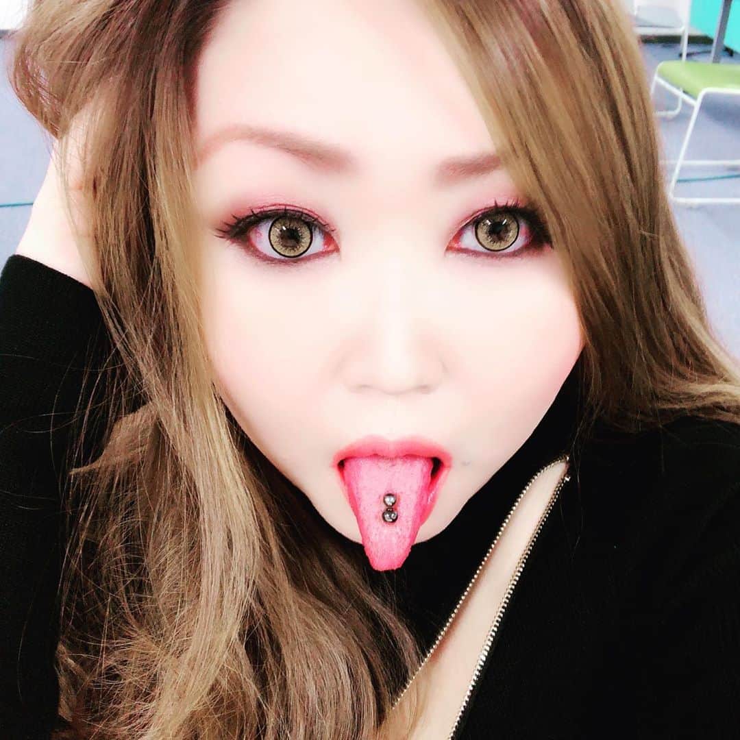 ヤリマン熟女 有奈めぐみさんのインスタグラム写真 - (有奈めぐみInstagram)「色々詳しくわかったら
