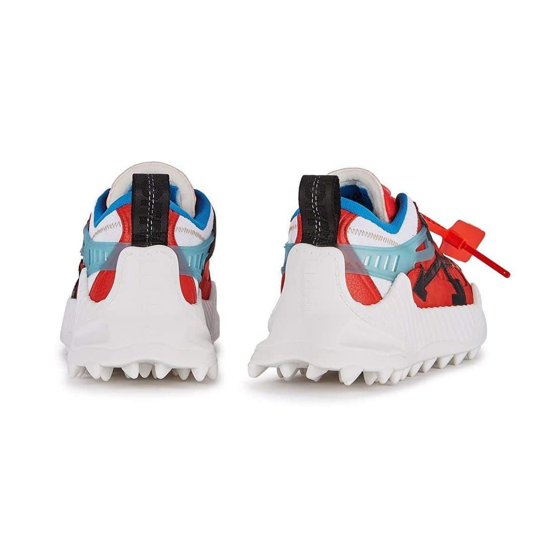 HYPEBEASTさんのインスタグラム写真 - (HYPEBEASTInstagram)「@hypebeastkicks: @off____white is back with a festive new iteration of its ODSY-1000 Sneaker in time for Chinese New Year. Dressed in a bold “Red” colorway with complementing blue tones, the chunky silhouette boasts a look that’s both rugged and sporty, bolstered by a mix of rich suede, mesh and rubber materials. It’s available now at @harveynichols’ website for $605 USD.⁠⠀ Photo: Harvey Nichols」1月14日 19時44分 - hypebeast