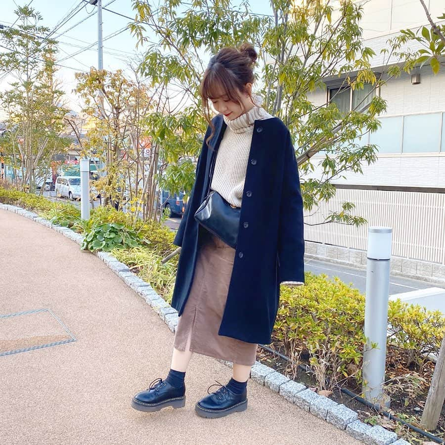 haruさんのインスタグラム写真 - (haruInstagram)「ㅤㅤㅤㅤㅤㅤㅤㅤㅤㅤㅤㅤㅤ ㅤㅤㅤㅤㅤㅤㅤㅤㅤㅤㅤㅤㅤ ㅤㅤㅤㅤㅤㅤㅤㅤㅤㅤㅤㅤㅤ #ootd & #おはるカフェめぐり 🌿.* ㅤㅤㅤㅤㅤㅤㅤㅤㅤㅤㅤㅤㅤ この日は中のコーデは可愛めに アウターで少しだけ大人っぽく❤︎ ㅤㅤㅤㅤㅤㅤㅤㅤㅤㅤㅤㅤㅤ ㅤㅤㅤㅤㅤㅤㅤㅤㅤㅤㅤㅤㅤ カフェは 西馬込にある @yohak_tokyo さん𓂃 𓈒𓏸 友達がみつけてくれたカフェなんだけど 食べたかった苺のタルトが 売り切れてしまったのでまたリベンジしたい🥺💓 ㅤㅤㅤㅤㅤㅤㅤㅤㅤㅤㅤㅤㅤ レモンケーキ🍋しっとりしてて とても美味しかったです🥰 ㅤㅤㅤㅤㅤㅤㅤㅤㅤㅤㅤㅤㅤ ㅤㅤㅤㅤㅤㅤㅤㅤㅤㅤㅤㅤㅤ ❤︎ tops : #titivate ❤︎ skirt : #GU ❤︎ outer : #journalstandard ❤︎ bag : #senseofplacebyurbanresearch ❤︎ shoes & belt : #grl @grl_official ㅤㅤㅤㅤㅤㅤㅤㅤㅤㅤㅤㅤㅤ  アイテムの詳細はWEARみて頂けたら幸いです🙇‍♀️ ㅤㅤㅤㅤㅤㅤㅤㅤㅤㅤㅤㅤㅤ ㅤㅤㅤㅤㅤㅤㅤㅤㅤㅤㅤㅤㅤ 明日は楽しみな...🤭🧡 ㅤㅤㅤㅤㅤㅤㅤㅤㅤㅤㅤㅤㅤ #プチプラ#低身長コーデ#タイトスカート#グレイル #harucd ㅤㅤㅤㅤㅤㅤㅤㅤㅤㅤㅤㅤㅤ」1月14日 20時08分 - __haru3