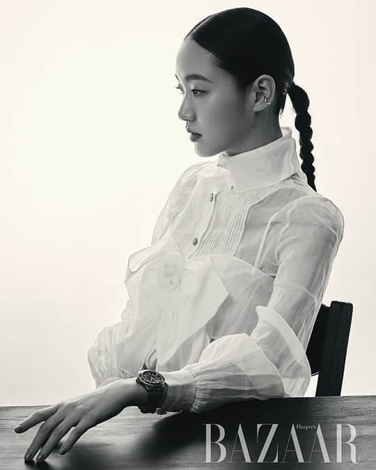 Just a girlさんのインスタグラム写真 - (Just a girlInstagram)「Kim Go Eun @ggonekim For Harper's BAZAAR Korea Magazine December 2019 Issue . . . . . #김고은 #KimGoEun #koreangirl #맞팔 #셀스타그램 #셀카 #얼스타그램 #데일리 #선팔 #인스타그램  #f4f  #like4like #ootd  #おしゃれ #オシャレ #いいね返し #フォロー #韓国人 #韓国 #セルカ #自撮り #ファッション #フォロー #goeun」1月14日 20時45分 - cecithegirl