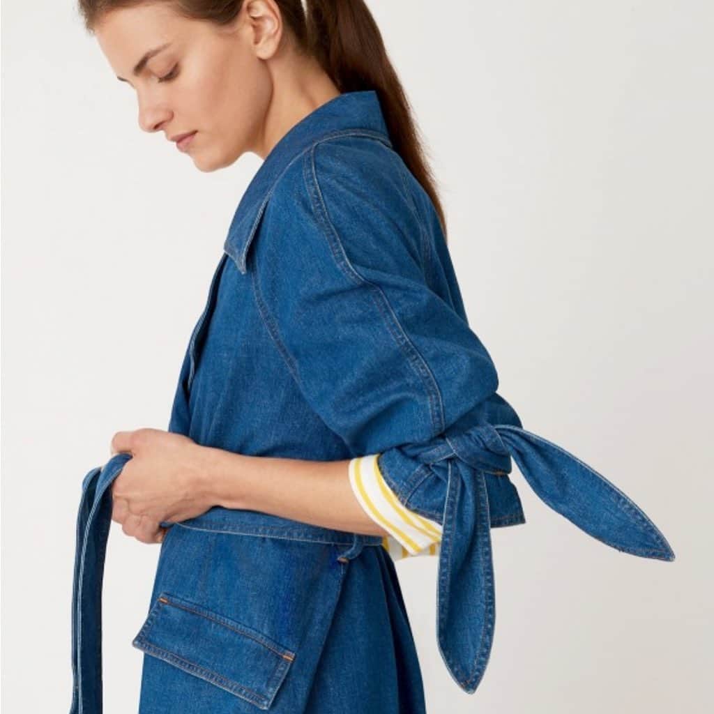 エムアイエイチジーンズのインスタグラム：「Denim bows and belts. The Audie coat. Our most sustainable denim yet and favourite sale pick!  #mihjeans #sustainabledenim #britishheritage」
