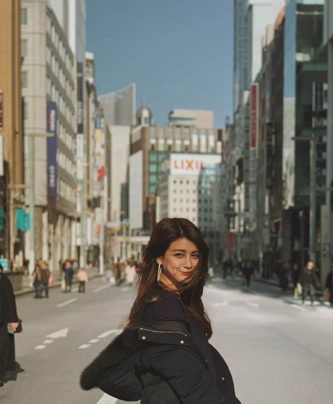 九里聖莉奈さんのインスタグラム写真 - (九里聖莉奈Instagram)「.﻿ ﻿ Hello 2020.﻿ ﻿ @ G I N Z A﻿ ﻿ #serina #kuriseri #tokyo #japan #ginza #street #snap #fashion #d2c #ootd #japanesefashion #photooftheday﻿ ﻿」1月14日 23時06分 - serinakuri