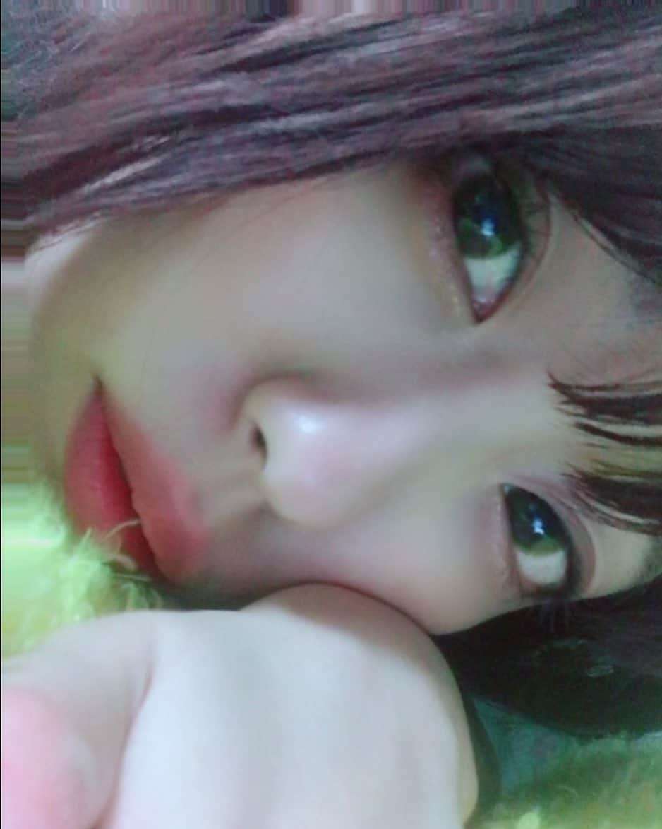 樹智子さんのインスタグラム写真 - (樹智子Instagram)「ころころ。裸眼 . . .  #自拍 #模特 #粉我 #몸스타그램 #japanesegirl  #赞 #时装 #我的最愛 #照片  #你好 #粉我 #夜 #裸眼」1月14日 23時21分 - tomocomch