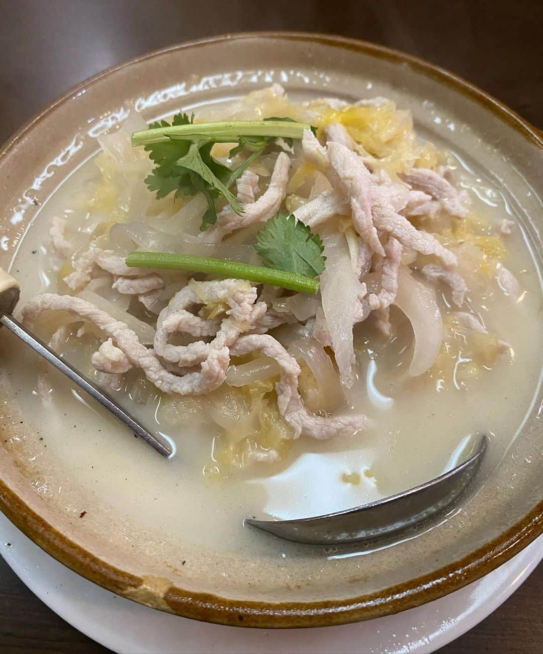 栗原友のグルメインスタ