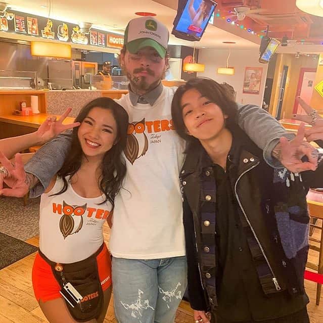 Hootersのグルメインスタ