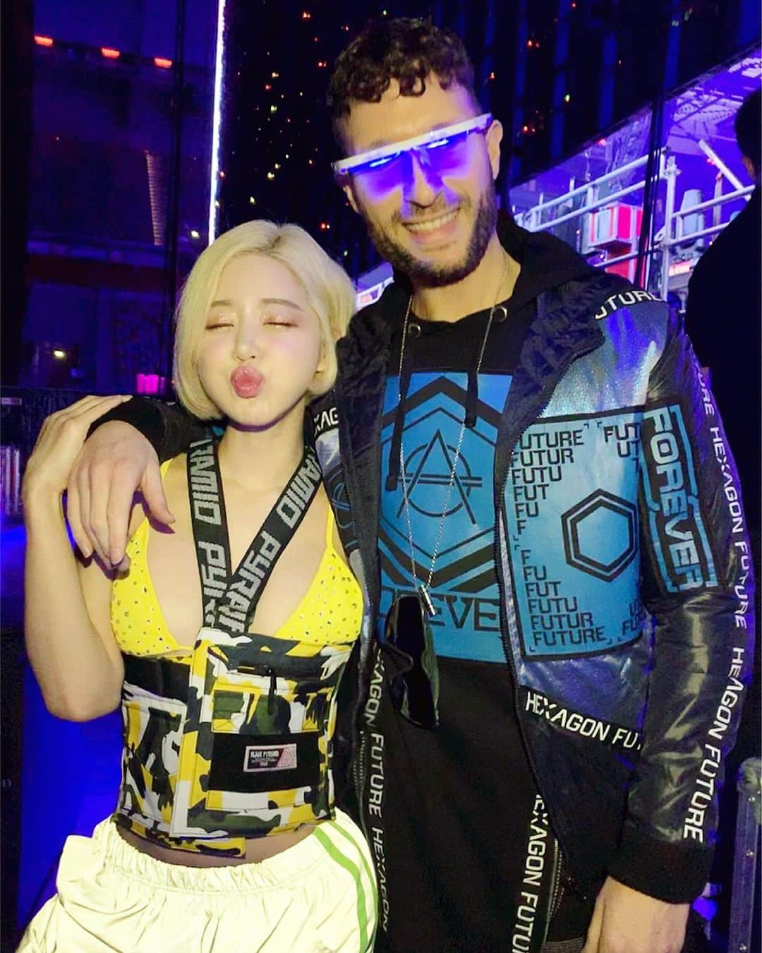 Dj Sodaさんのインスタグラム写真 - (Dj SodaInstagram)「돈디아블로 오빠는 언제나 짱짱맨!!😎💙 It was an amazing show last night at #worldclubdome @dondiablo is the Best💙💙✨✨ #wcdwinteredition #dondiablo #bigcitybeats」1月15日 2時00分 - deejaysoda